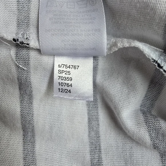 LOFT Petite Modern Wedge Cap Sleeve Tee | White & Black Stripes | Medium - Picture 7 of 7